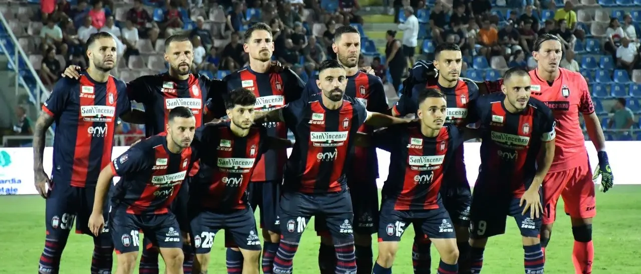 Calciomercato Crotone: in ingresso c’è l’ok per Armini, ma l’obiettivo dei pitagorici è sfoltire la rosa