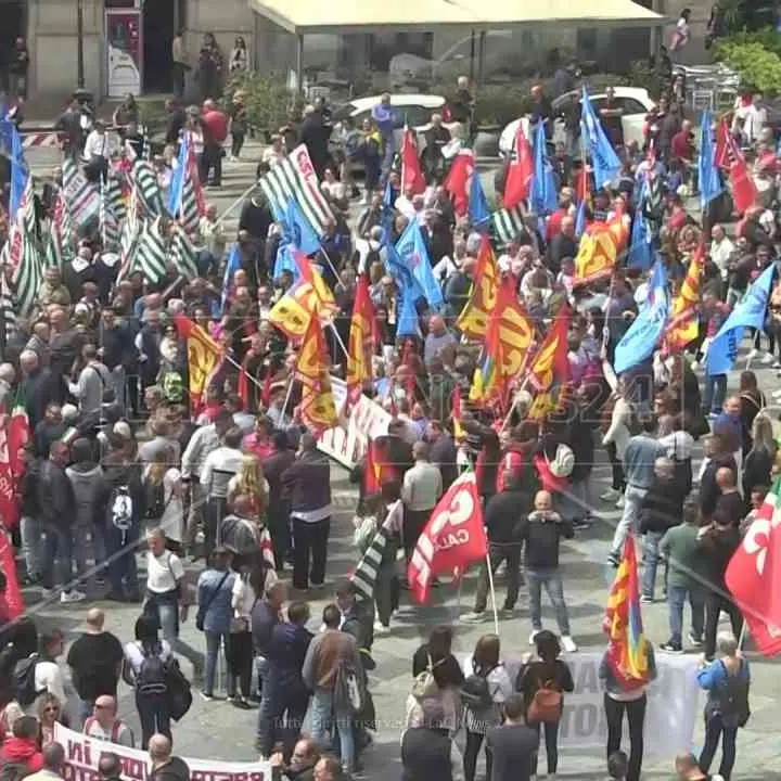 Tirocinanti calabresi, si torna in piazza: i sindacati chiamano alla mobilitazione il 18 settembre a Catanzaro