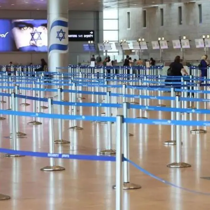 Israele, al via lo sciopero generale: chiuso l’aeroporto internazionale di Tel Aviv