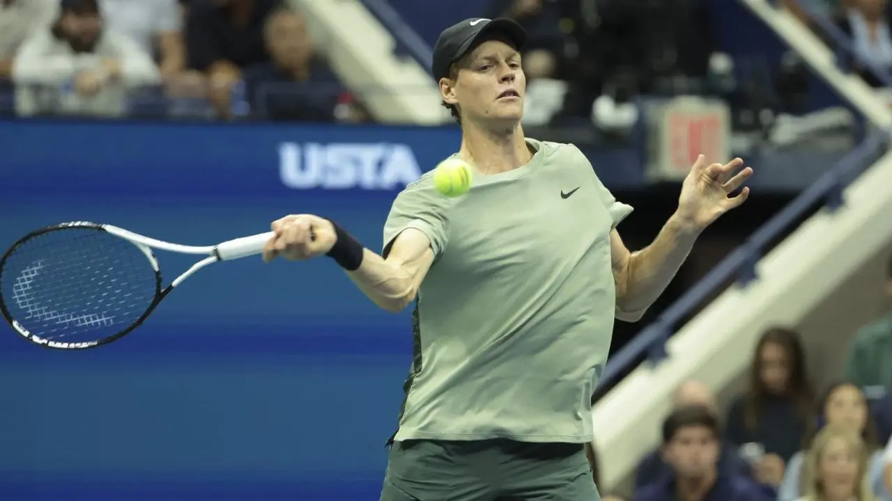 Us Open, Sinner non si ferma più: batte Medvedev e accede in semifinale