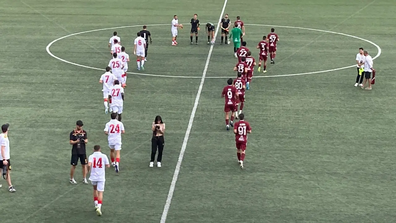 Locri-Catanzaro, amichevole di lusso per i granata mentre mister Caserta fa i suoi esperimenti: finale 1 a 3