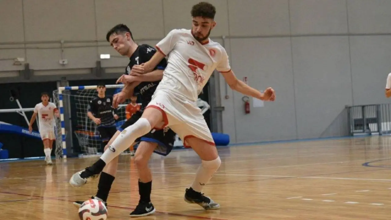 Calcio a 5, il Soverato Futsal acquista il pivot Daniele Primerano