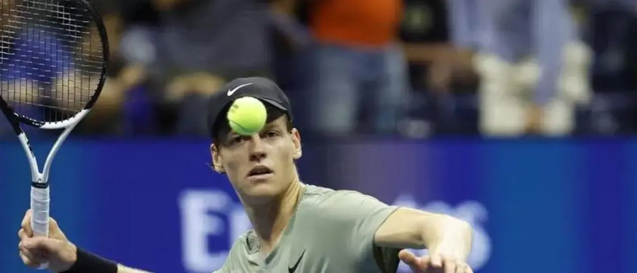 Us Open, Sinner stasera in campo contro Draper per un posto in finale e... conquistare nuovi record