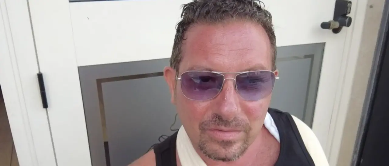 Incidente a Schiavonea, per evitare un cane randagio si schianta con la moto: presentata una denuncia