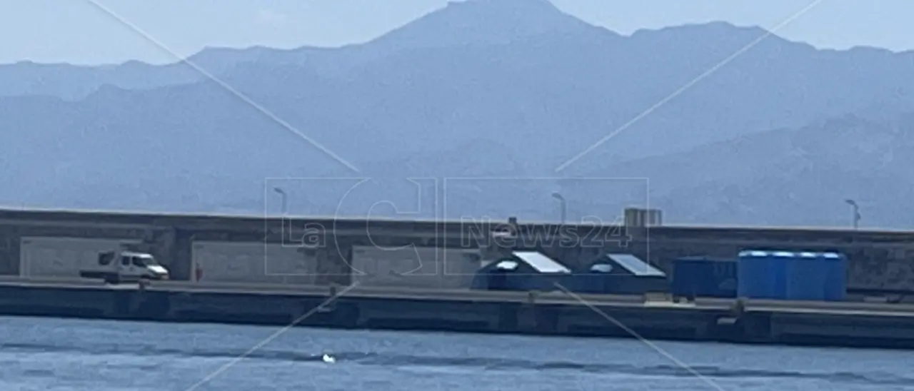 Hotspot migranti al porto Reggio Calabria, il prefetto Vaccaro: «È pronto, presto entrerà in funzione»