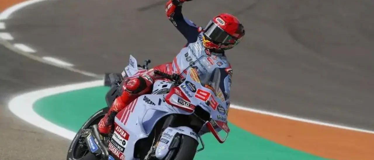 Motogp, Marquez vince il Gp di San Marino. Secondo Bagnaia, Martin che disastro