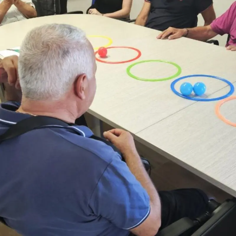 Visite mediche gratis e Cafè Alzheimer: ripartono a Crotone i progetti dell’associazione Sabir