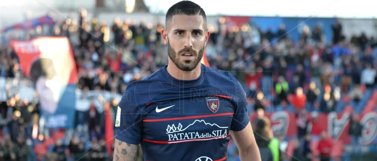 Cosenza attento all’ex: Tutino ti ha già fatto male con la maglia della Salernitana