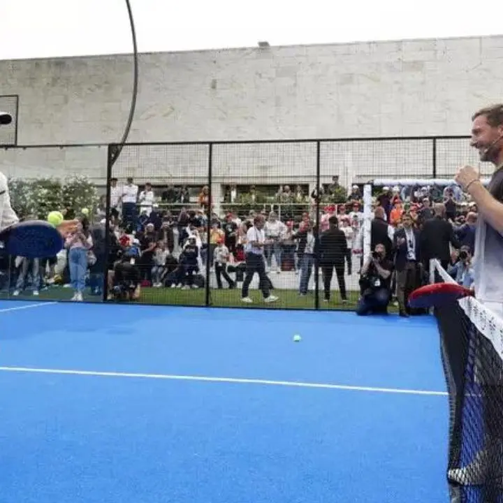 Tennis, i complimenti di Totti a Sinner: «Da quando ha giocato con me a padel è diventato il numero uno»