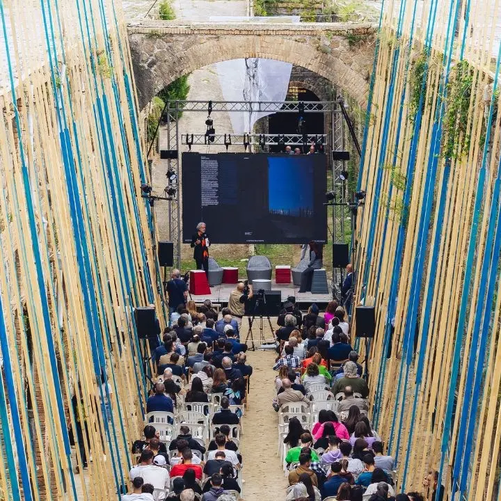 Raccontare il Mediterraneo guardando al futuro, tutto pronto per la seconda edizione della Biennale dello Stretto