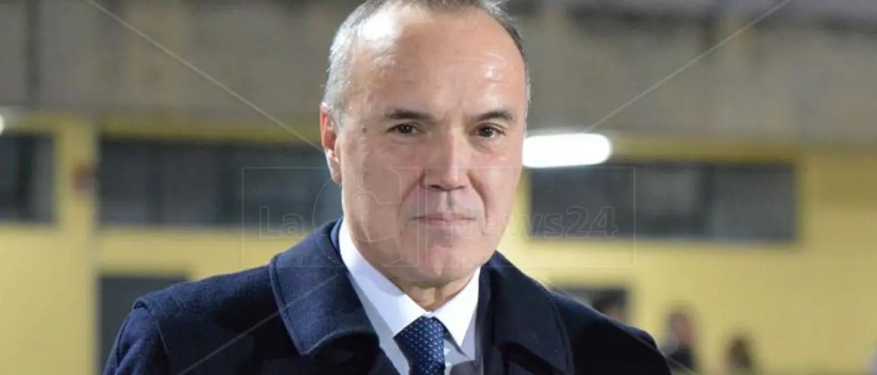 Caos nella Lega di Serie B: fumata nera per l’elezione del presidente, nuova assemblea a ottobre