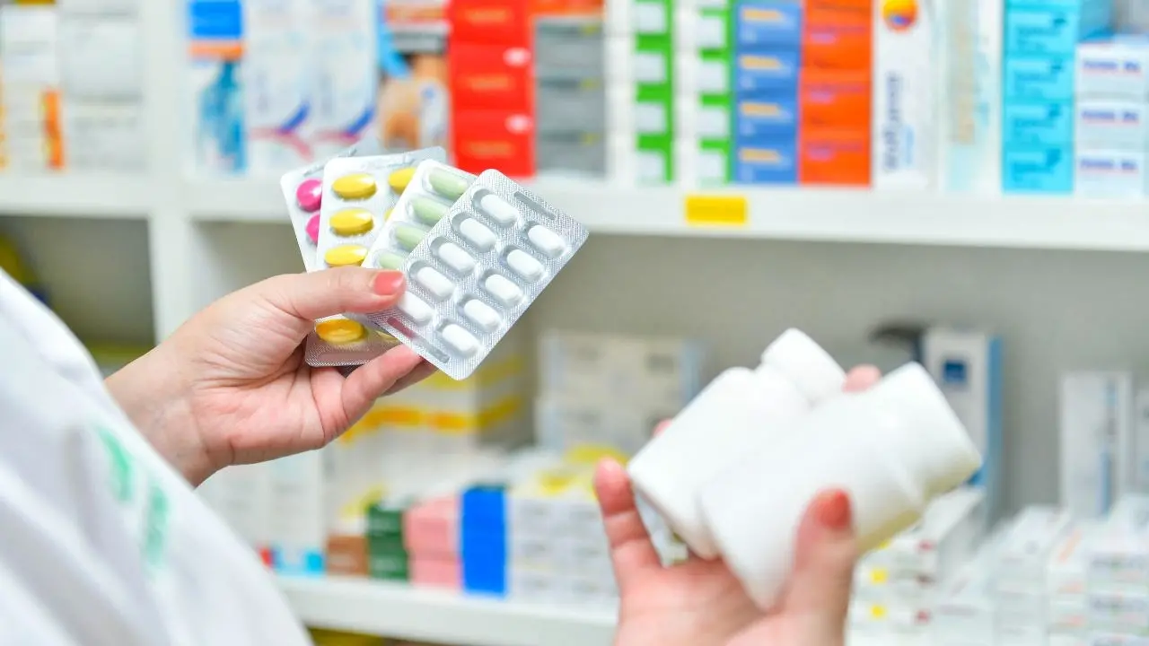 Poste Italiane vince appalto da 54 milioni per stoccare farmaci e dispositivi medici dell’Asp di Cosenza