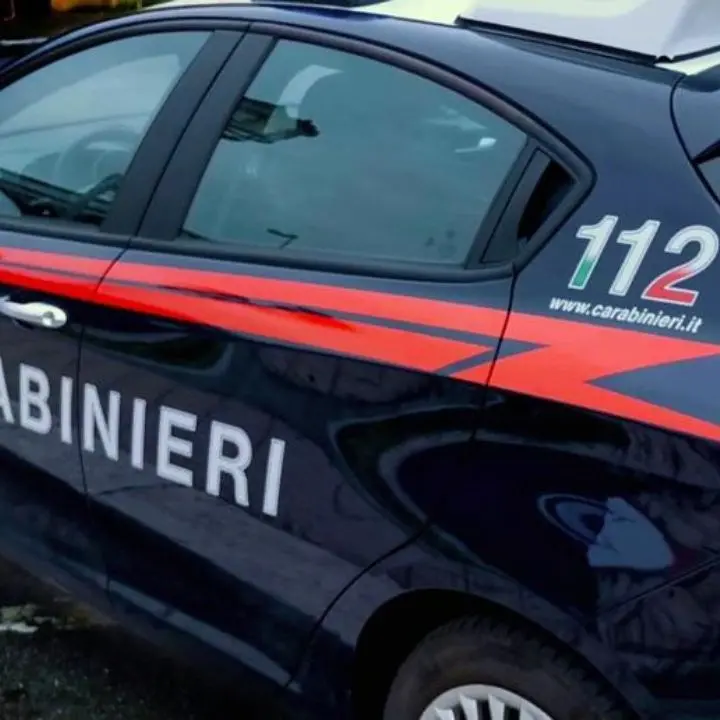 Vibo, sequestrano e seviziano 36enne per estorcergli denaro: tre condanne