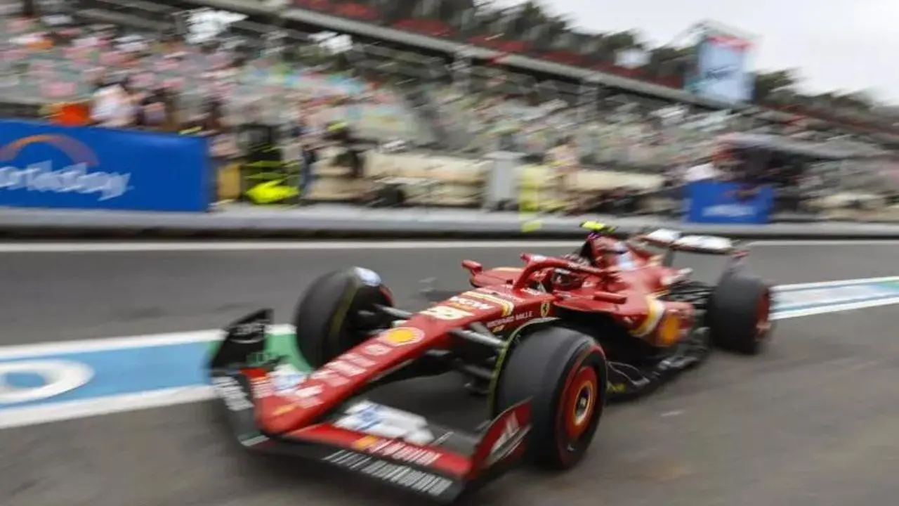 Formula uno, Ferrari strepitosa in Azerbaijan: Leclerc conquista la pole davanti a Piastri e Sainz