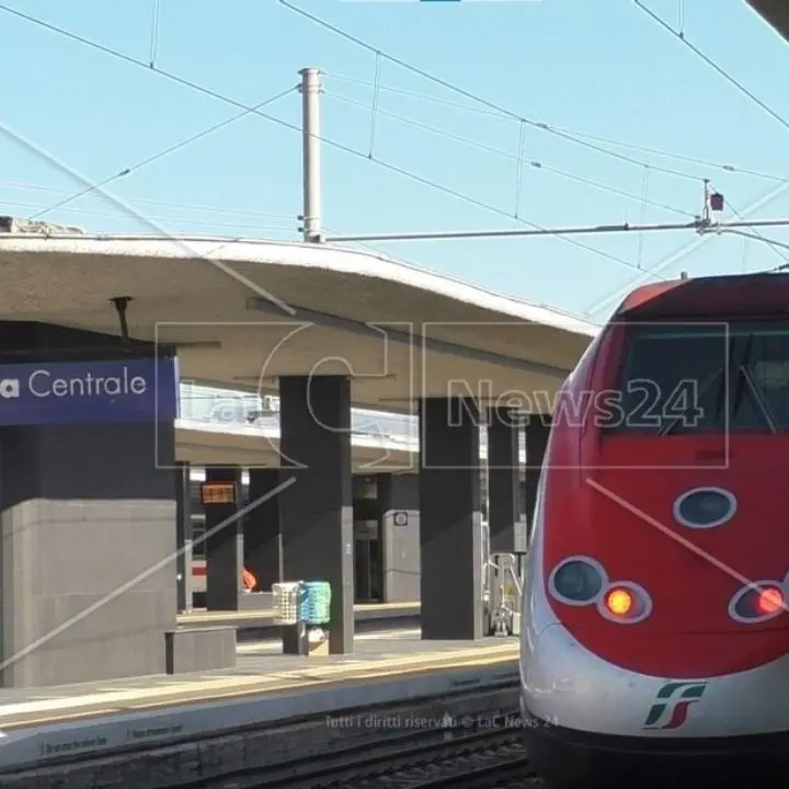 Guasto ferroviario sulla linea Milano-Bologna, ritardo di 90 minuti per il Frecciarossa Torino-Reggio Calabria