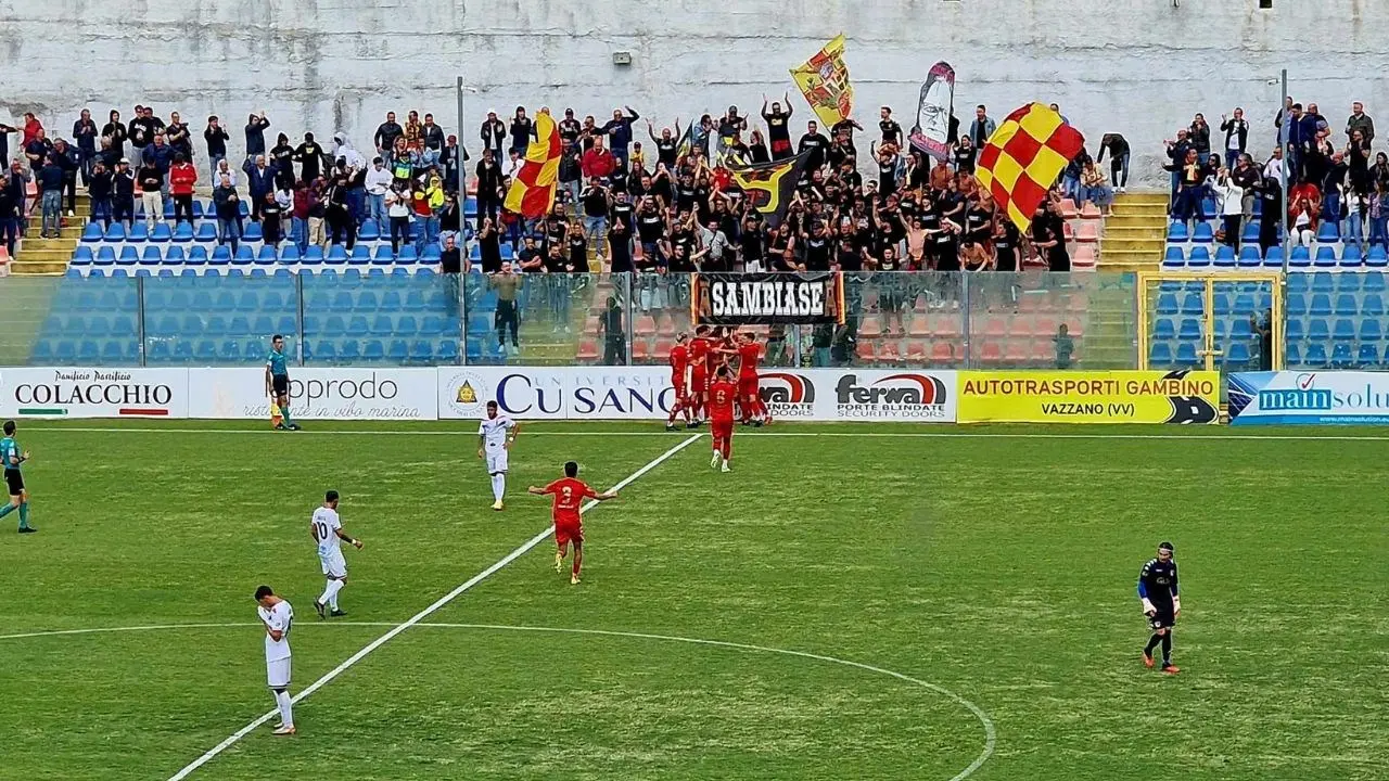 Vibonese, la stagione casalinga inizia con un ko. Il Sambiase sbanca il Razza per 0-1