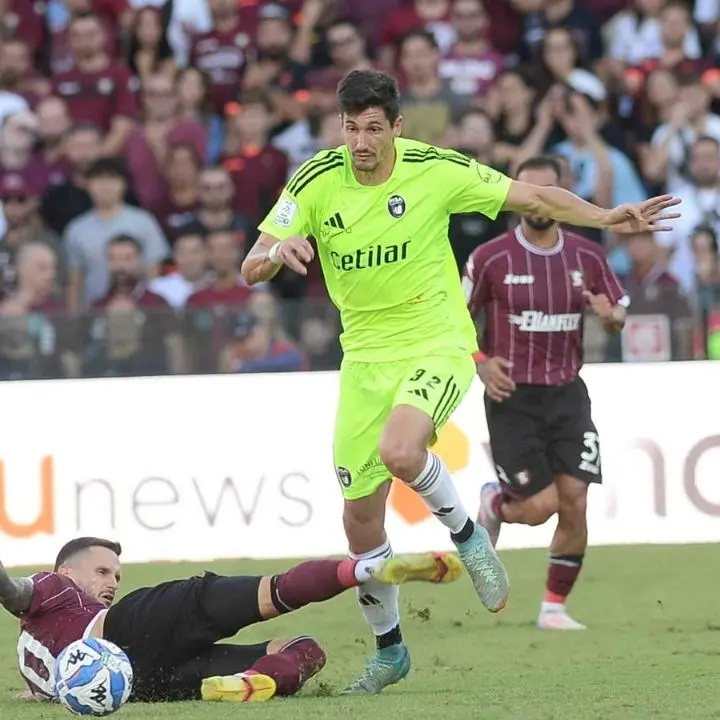 Serie B, Pisa in testa da solo. Crolla la Salernitana, Frosinone e Sampdoria sempre più giù