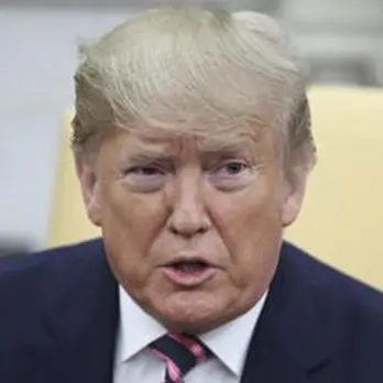 Spari nel campo da golf in cui giocava Trump, l’Fbi: «Tentato assassinio». Fermato un 58enne