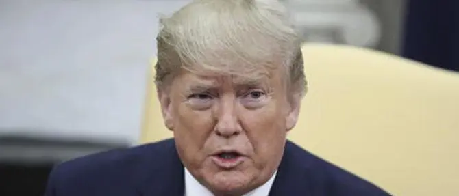 Spari nel campo da golf in cui giocava Trump, l’Fbi: «Tentato assassinio». Fermato un 58enne