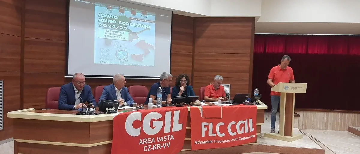 Autonomia differenziata, Fracassi (Flc Cgil): «Valditara si dia da fare e stabilizzi i precari della scuola»