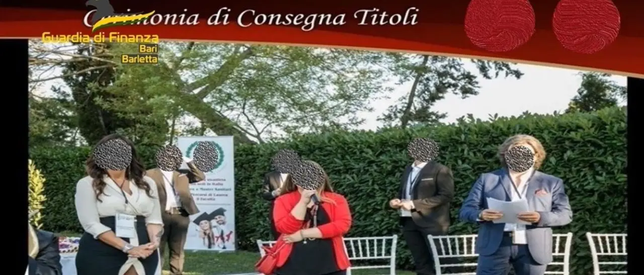 Falsi diplomi, alcuni corsisti sapevano dei titoli irregolari: l’inchiesta si allarga. I nomi di tutti calabresi indagati a Trani