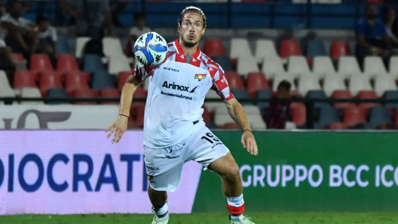 Serie B, si parte con Catanzaro-Cremonese. Il Cosenza domani attende il Sassuolo