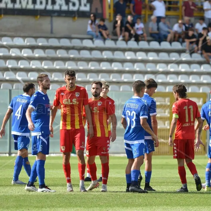 Serie D: il Locri ospita la Vibonese. Reggina in Sicilia, mentre il Sambiase cerca il tris in casa del Pompei