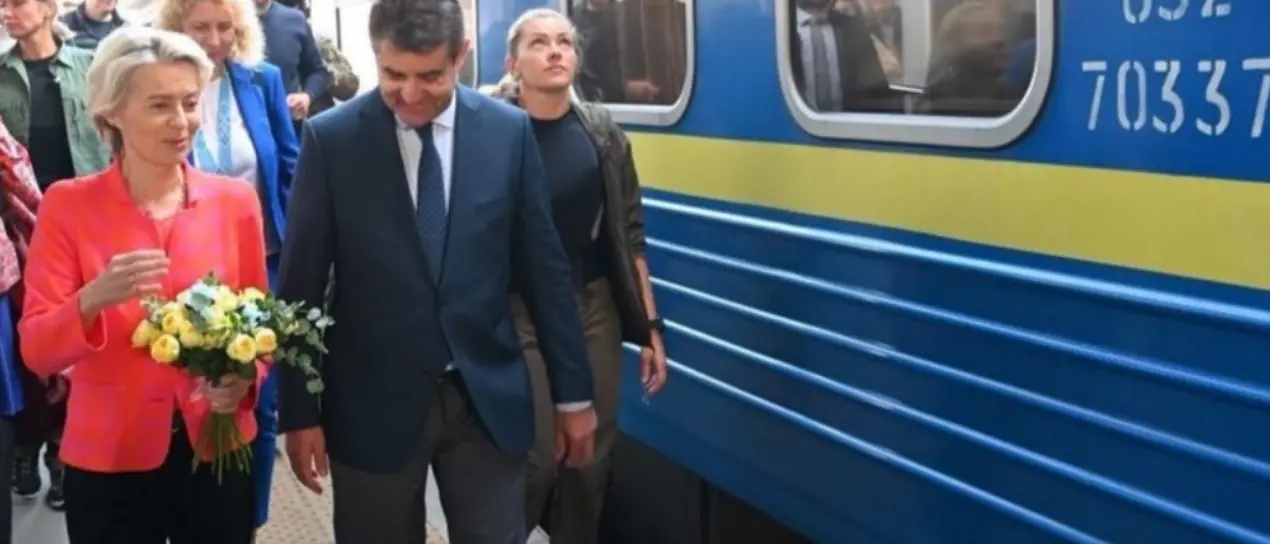 Guerra in Ucraina, von der Leyen a Kiev: «Qui per discutere il sostegno dell’Europa»