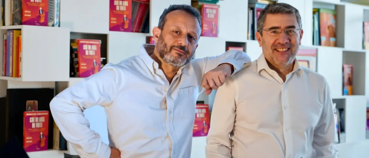 “Chi mi ama mi voti”, storia della comunicazione politica nel libro di Domenico Petrolo e Lorenzo Incantalupo