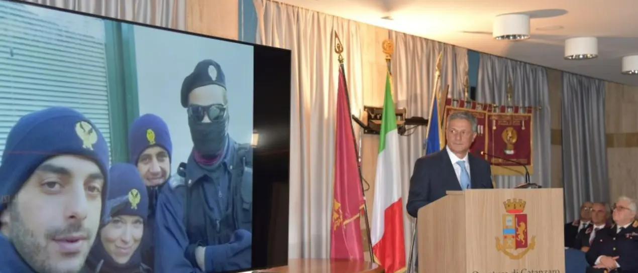 Nel ricordo di Antonio Trotta: la sala operativa della questura di Catanzaro intitolata all’indimenticato commissario