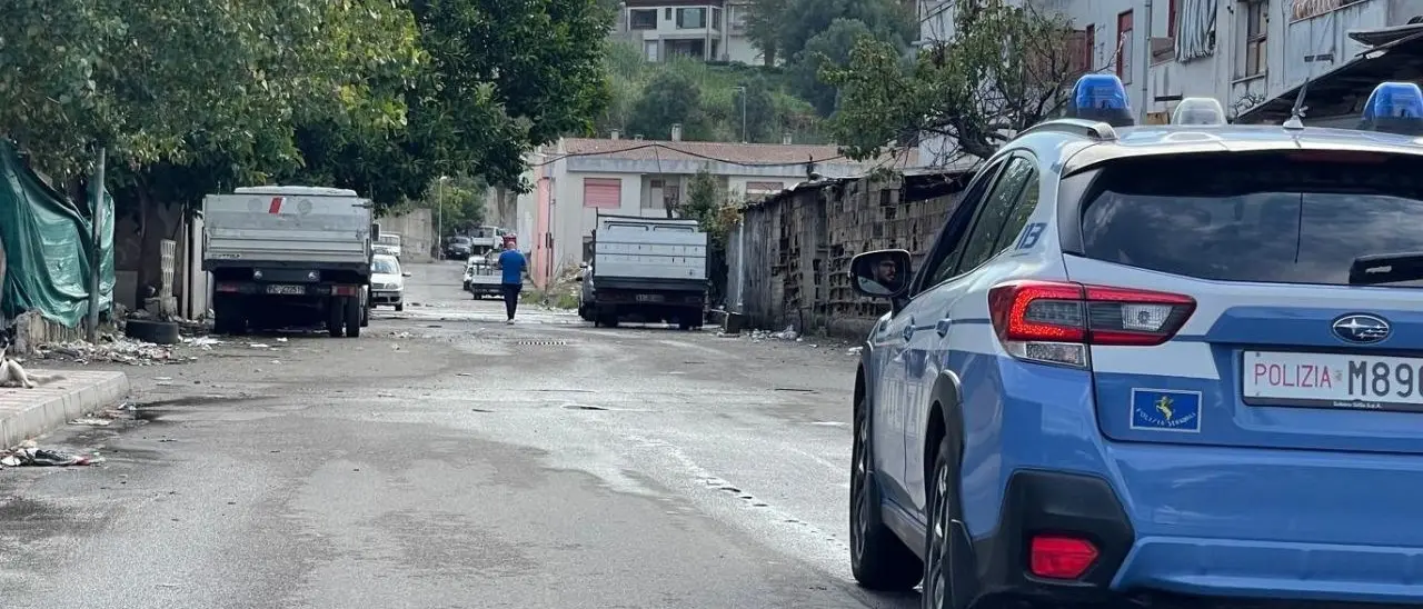 Reggio Calabria, rubavano e rivendevano macchinari da cantiere in Europa dell’Est e Nord Africa: sgominata una banda di 10 persone