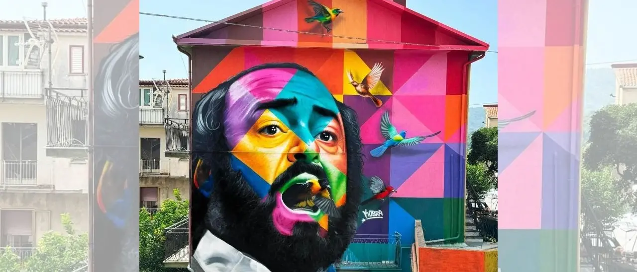 A San Pietro Magisano un murale in omaggio al tenore Luciano Pavarotti