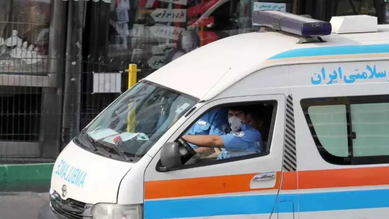 Esplode una miniera di carbone in Iran: almeno 30 i morti e 17 i feriti, una ventina gli operai intrappolati