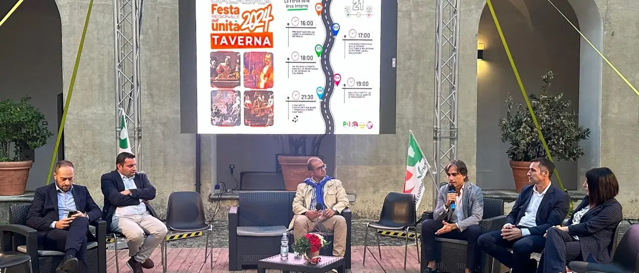 Festa dell’Unità, Falcomatà a Taverna in difesa delle aree interne: «I tagli alla sanità rischiano di condannare questi luoghi al declino»