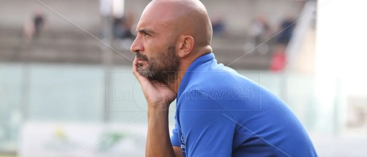 Seconda vittoria consecutiva in 2 partite per la Vigor Lamezia contro la Rossanese ma mister Fanello striglia i suoi: «Ancora poco lucidi sotto porta»