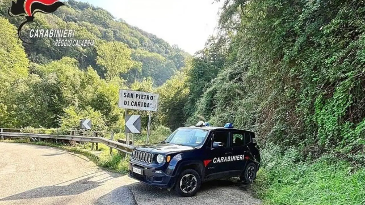 Scoperto e sequestrato un autolavaggio abusivo nel Reggino: denunciato il titolare