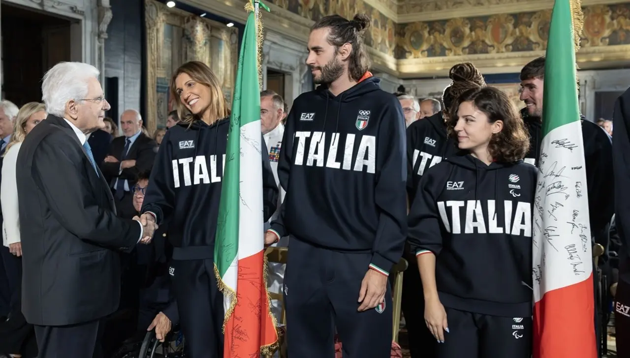 Mattarella riceve in Quirinale gli atleti di Olimpiadi e Paralimpiadi: «Eccellente lo stato di salute dello sport italiano»