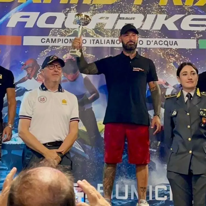 Campionati Italiani Moto d’acqua, splendido secondo posto per il calabrese Parrilla a Fiumicino