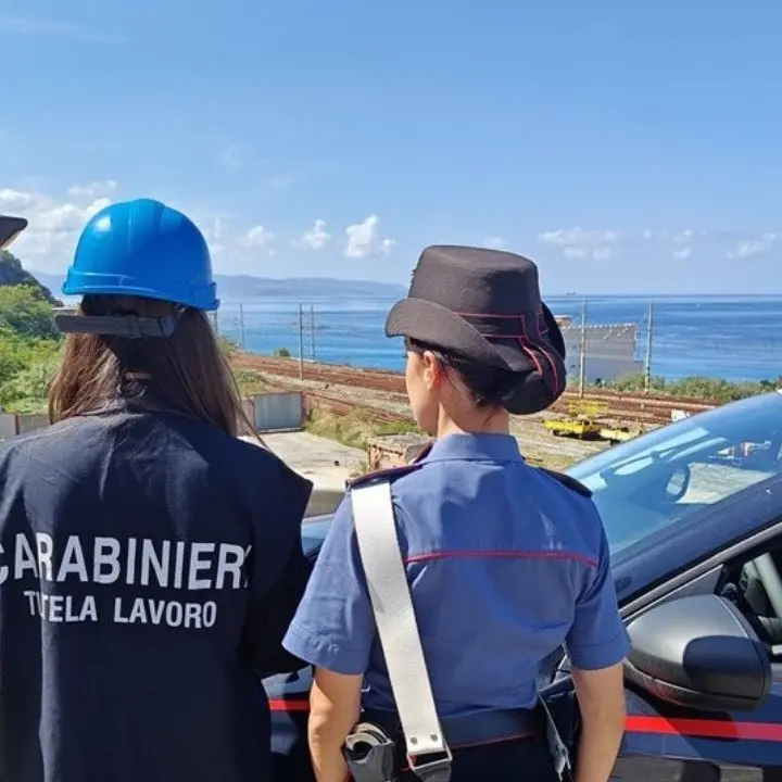 Bagnara, un lavoratore in nero e violazioni delle norme di sicurezza: cantiere chiuso e multe per 7500 euro
