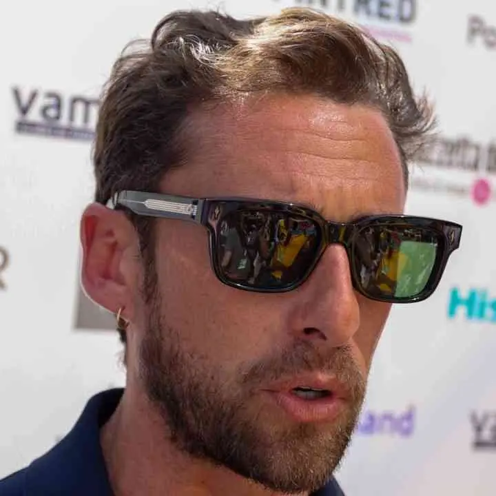 Calcio e beneficenza, il “principino” Claudio Marchisio a Cosenza per il 3RLegends Award
