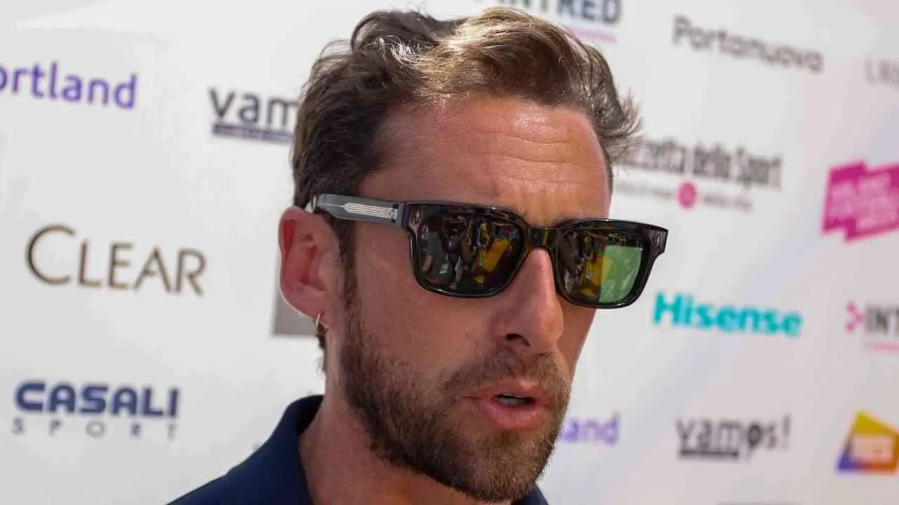 Calcio e beneficenza, il “principino” Claudio Marchisio a Cosenza per il 3RLegends Award