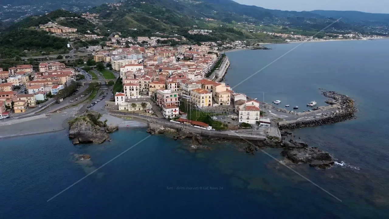 Porto di Diamante,\u00A0si avvicina un sogno atteso da quarant’anni\n