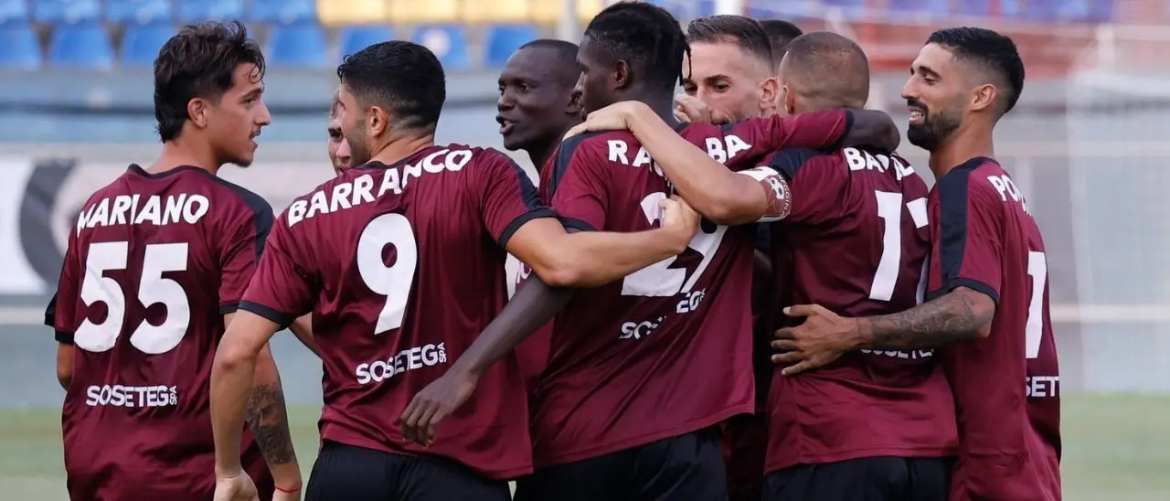 Reggina, con il Ragusa obiettivo primi tre punti al Granillo. Infortunio muscolare per Porcino