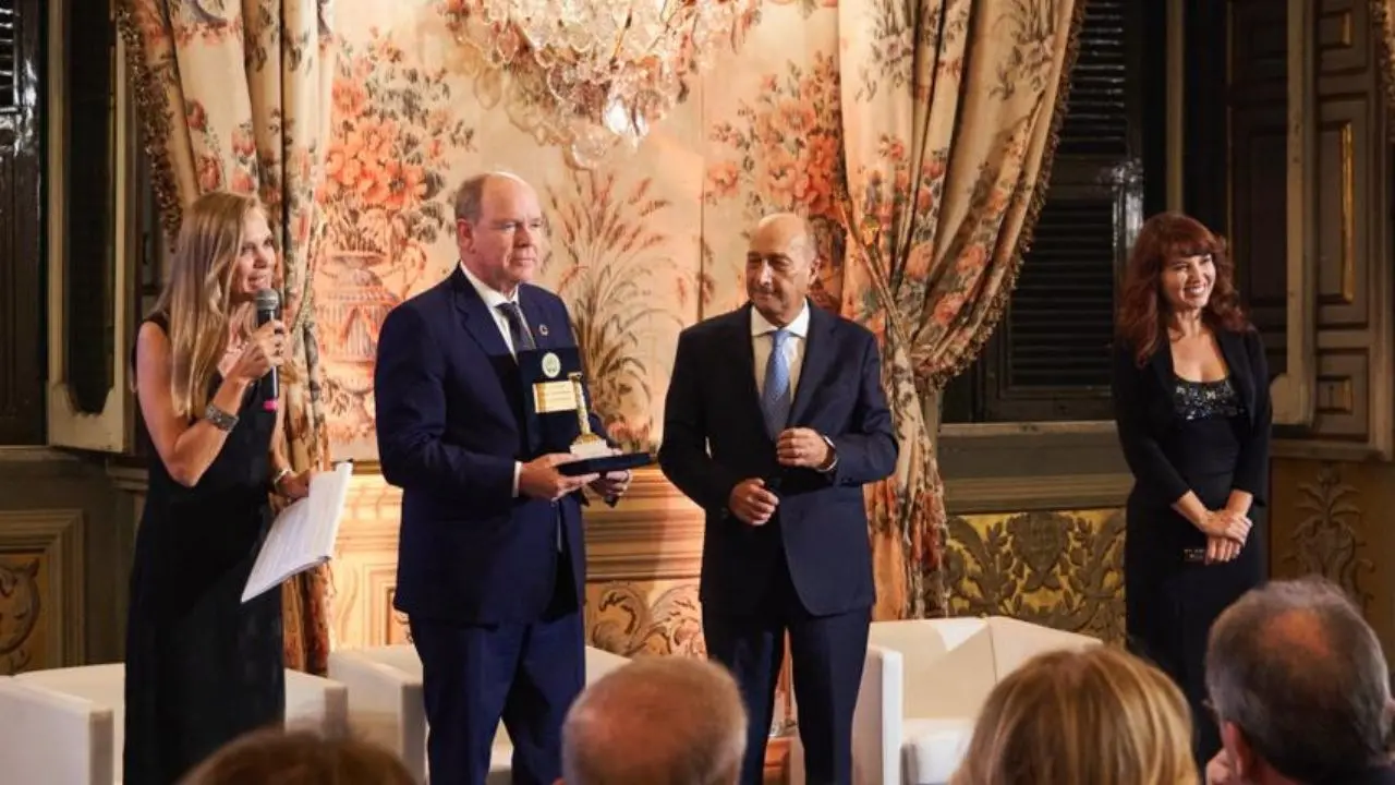 Il Premio internazionale Magna Grecia al principe Alberto II di Monaco