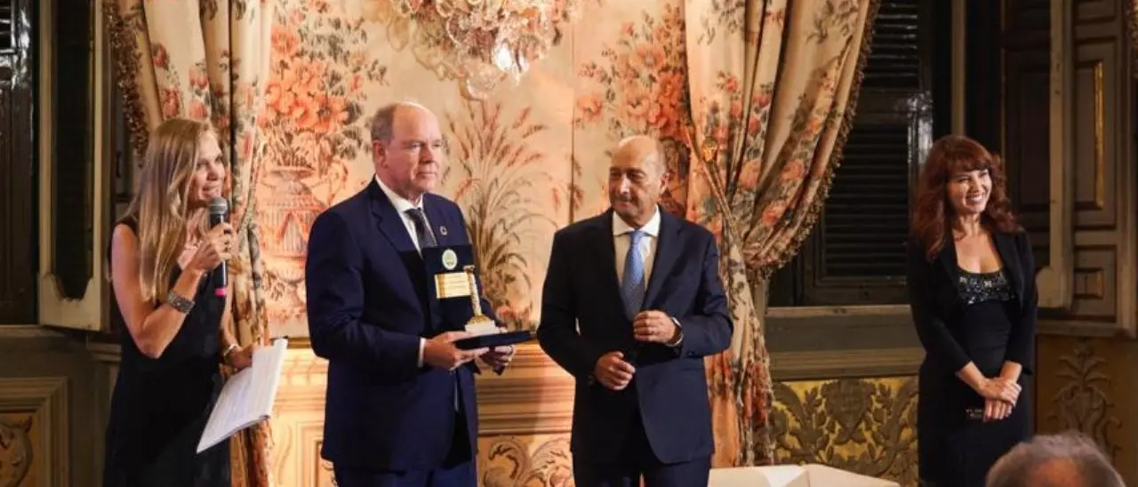 Il Premio internazionale Magna Grecia al principe Alberto II di Monaco
