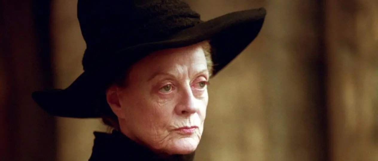 Muore a 89 anni l’attrice Maggie Smith, l’indimenticabile professoressa McGranitt di Harry Potter