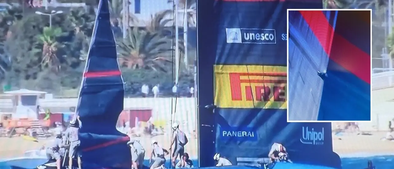 Louis Vitton Cup, Luna Rossa squalificata. Il vento rompe la randa: Ineos Britannia va sul 2-1