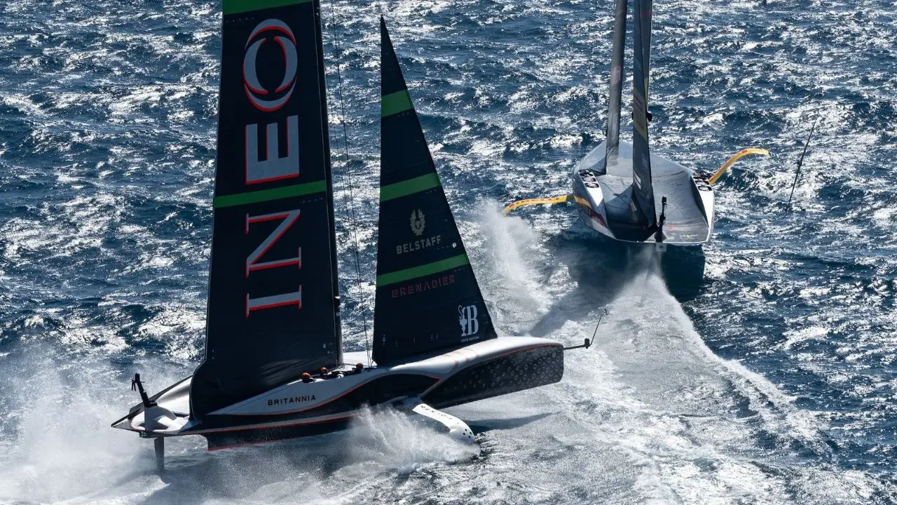 Louis Vuitton Cup, Ineos Britannia batte Luna Rossa e torna avanti nella finale: 3-2