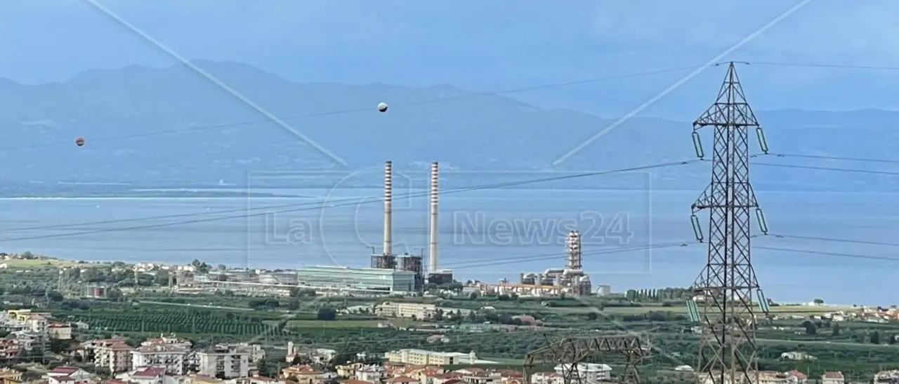 Quel bisogno di energia ed una centrale (amata e odiata) che ha contribuito allo sviluppo di Rossano e Corigliano