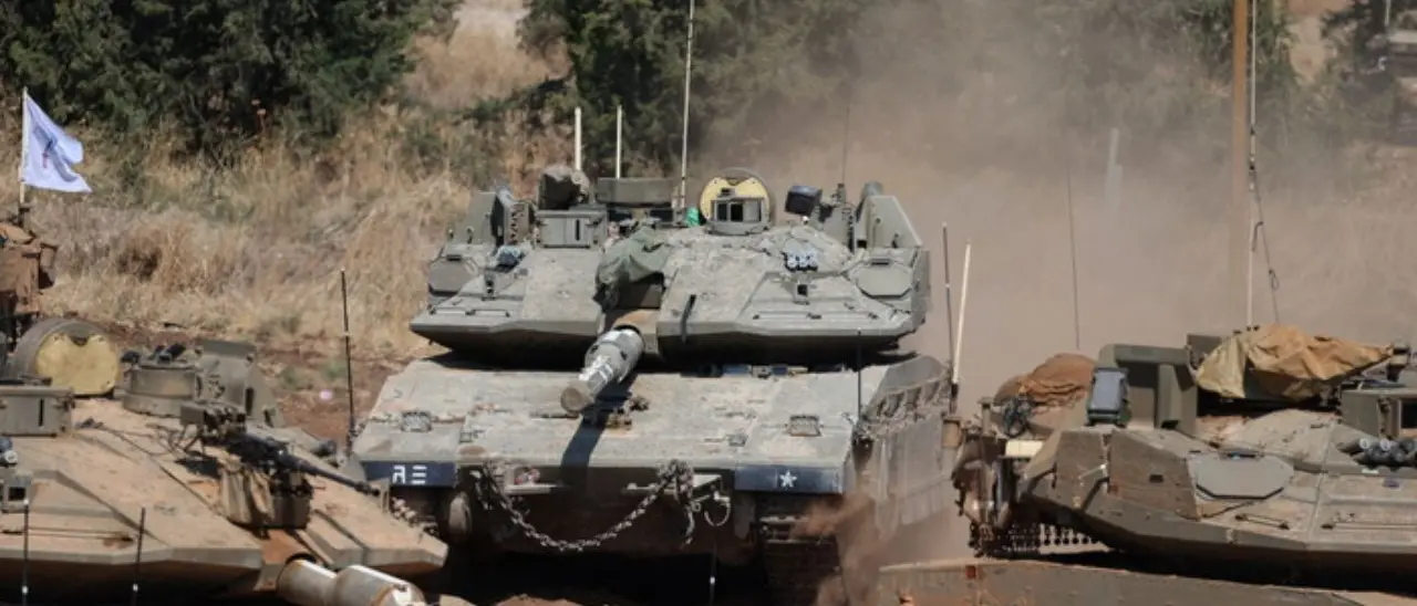 Truppe israeliane in Libano, parte la battaglia di terra. Gli Usa: «Operazioni limitate nel sud». Tajani: «Gli italiani vadano via»